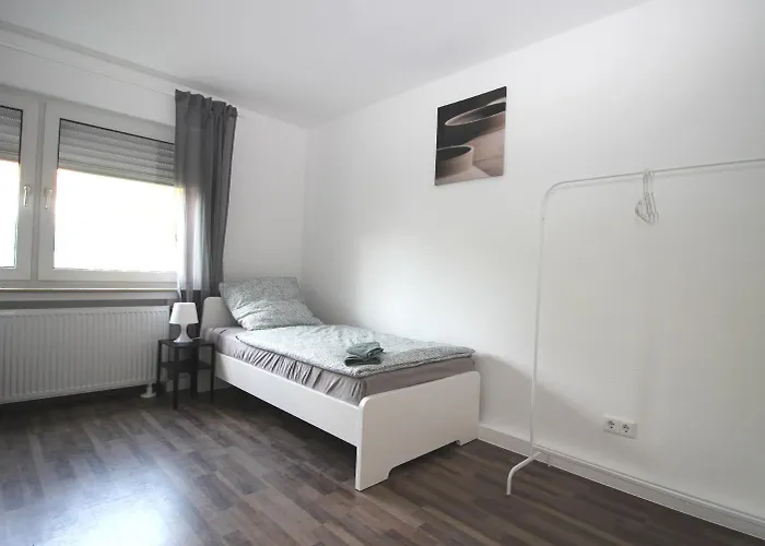 アパート Cozy In Remscheid ラーデヴォルムヴァルト